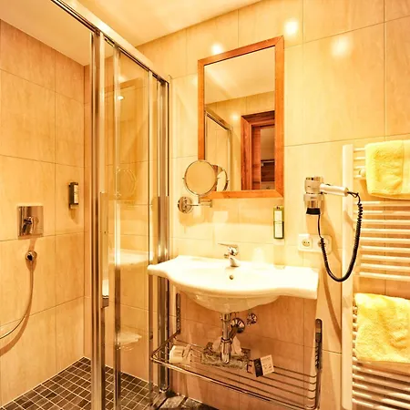 Готель Arnika 4*